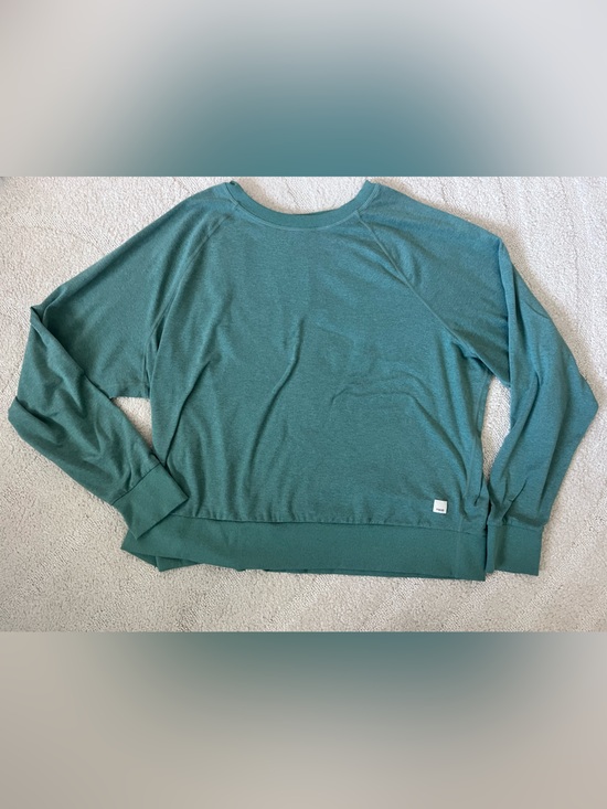 Vuori Tops - Vuori Halo Crewneck Sweatshirt